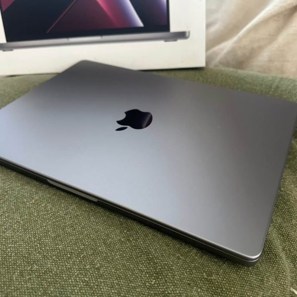 Apple MacBook Pro 14” 1T Laptop (New w/ Box)