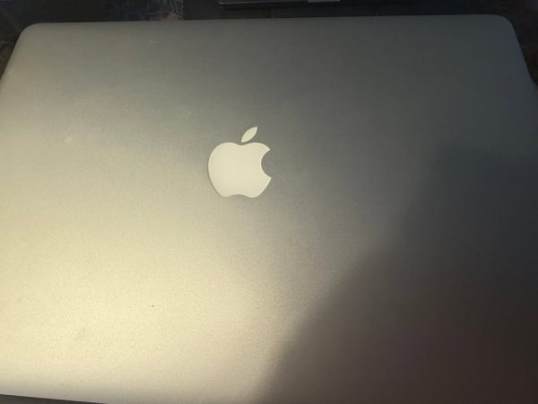 Apple MacBook Pro laptop