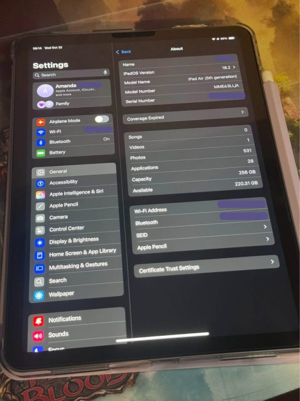 iPad Air 5th Generation Wi-Fi 256GB (Purple) & Apple Pencil (2nd Generation)