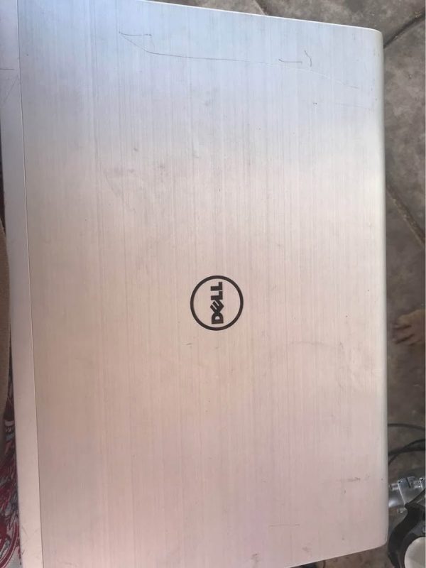 Dell laptop Inspiron 17 5000 series