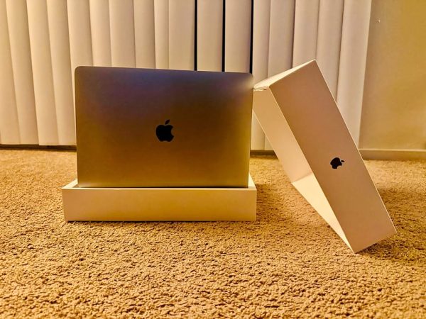 Apple Macbook Air M1 (Student Discount Available)