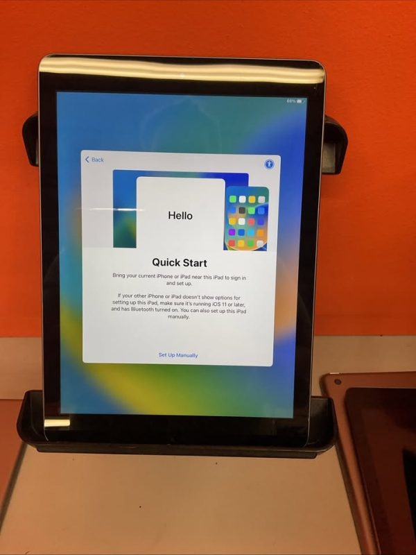 Apple Ipad 5 Bundle Space Gray 32 Gb Wifi Mp2f2ll/a