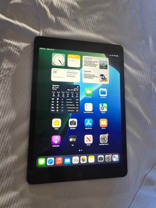 Apple 10.2-inch iPad Wi-Fi + Cellular 32GB - Gold (Verizon - 8th Gen)