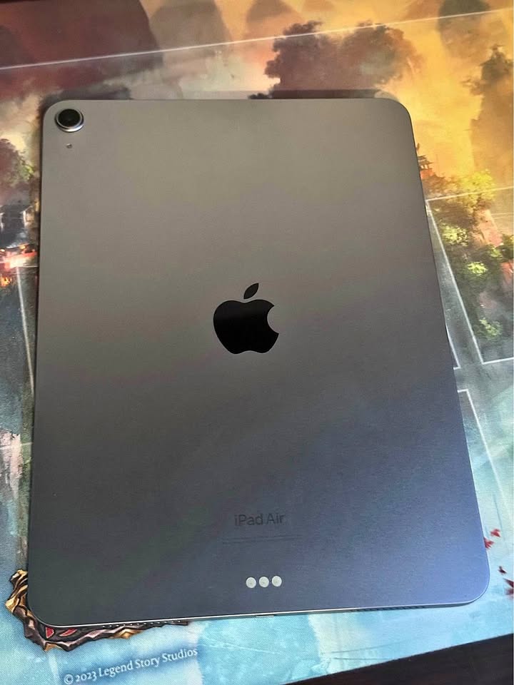 iPad Air 5th Generation Wi-Fi 256GB (Purple) & Apple Pencil (2nd Generation) 3 iPad Air 5th Generation Wi-Fi 256GB (Purple) & Apple Pencil (2nd Generation)