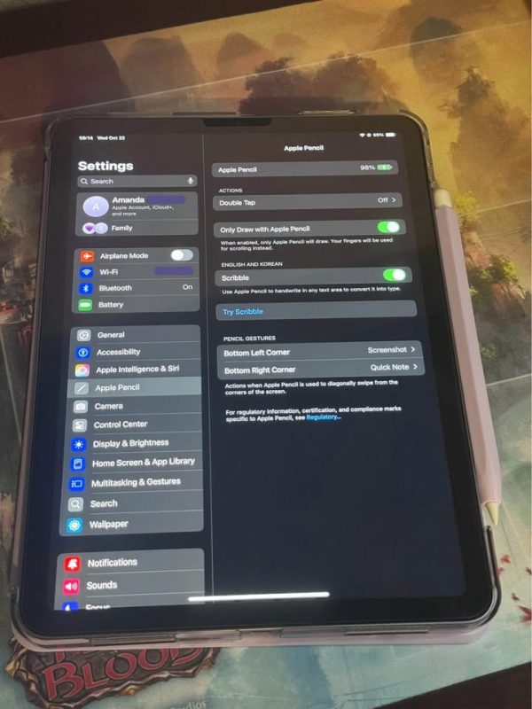 iPad Air 5th Generation Wi-Fi 256GB (Purple) & Apple Pencil (2nd Generation)