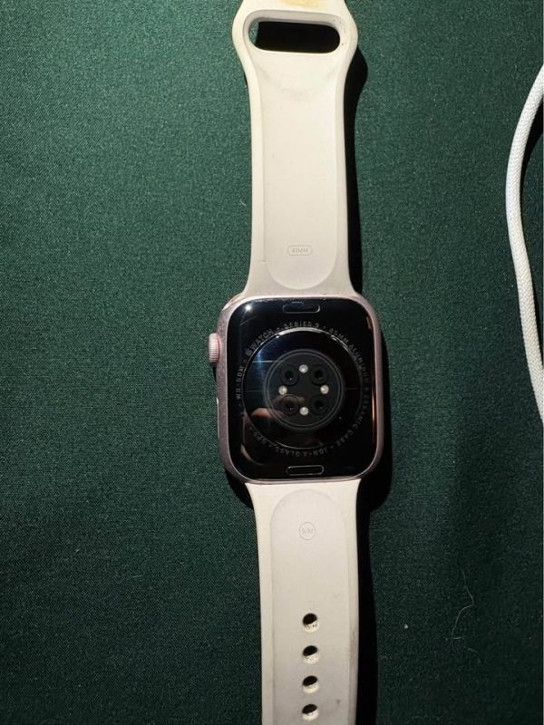 Apple Watch Series 9 - 45 mm