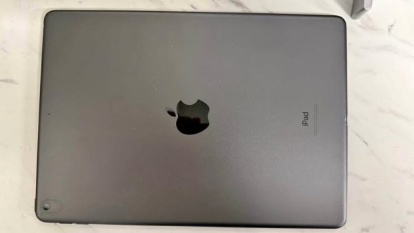 iPad 7th Generation 32 GB