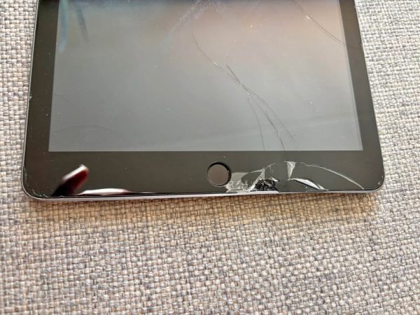 iPad 6th generation 128 GB WiFi only