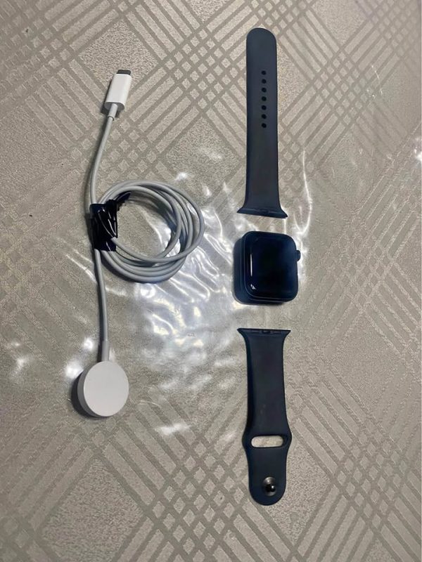 Apple Watch SE (M/L) Black Wrist Band