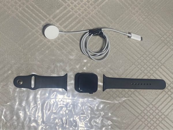 Apple Watch SE (M/L) Black Wrist Band