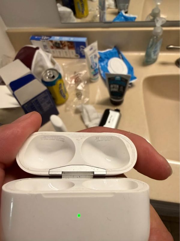Apple AirPods Pro (2nd Gen) with MagSafe Case + Box – Excellent Condition