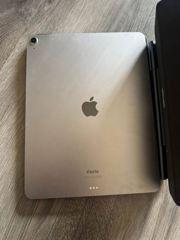 iPad Air 13 inch