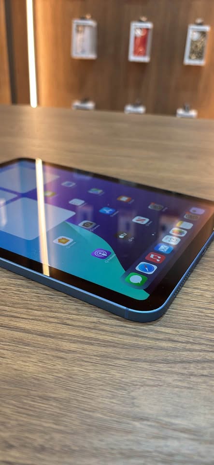 iPad 10th generation 64GB unlocked