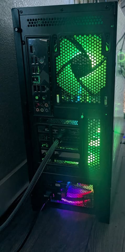 **Gaming PC** Mid level Brand New
