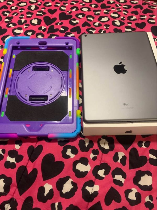 iPad 9 generation 64gb no trades cash only firm price