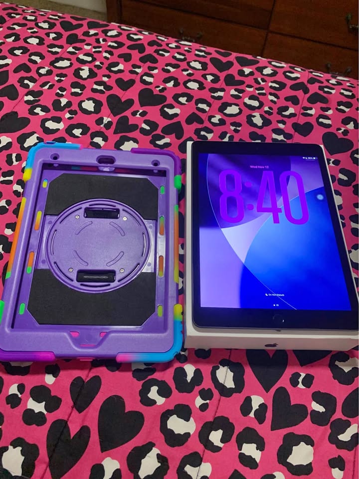 iPad 9 generation 64gb no trades cash only firm price 3 iPad 9 generation 64gb no trades cash only firm price