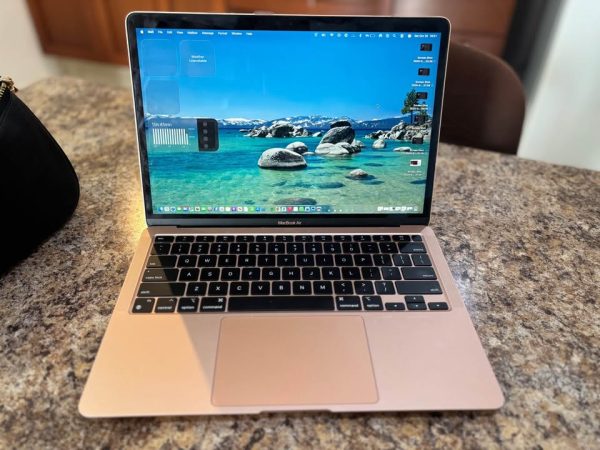 Macbook air M1 2020