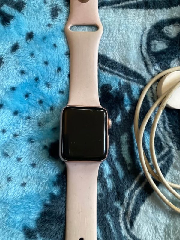 Pink Apple Watch Series 3