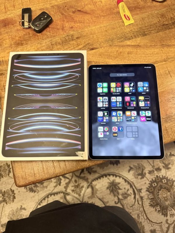 iPad Pro (11-inch) (4th generation)