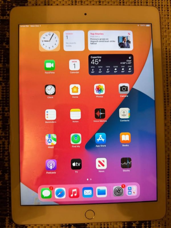 iPad 5 gold 128Gb with original Box