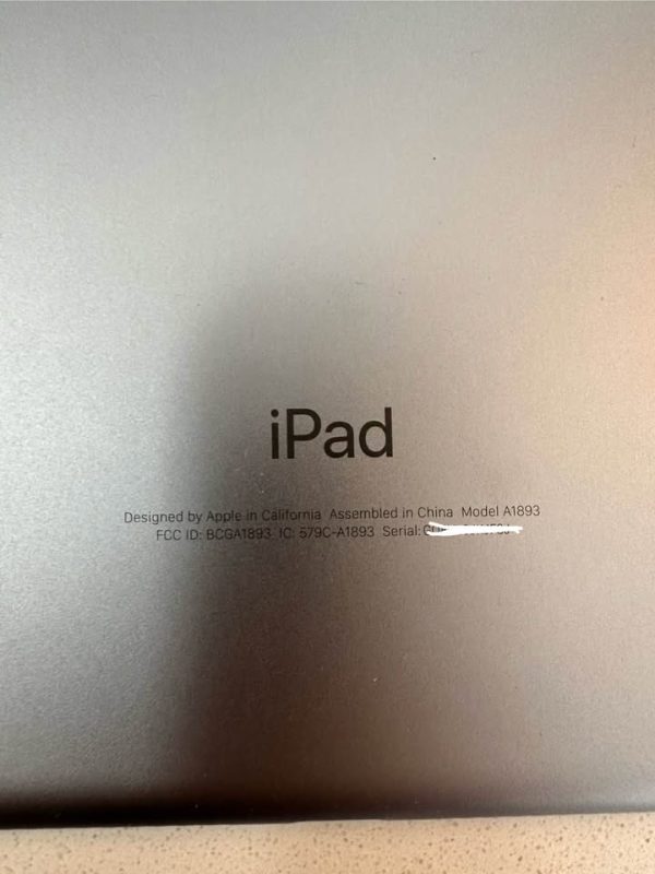6th gen iPad with Apple Pencil in perfect condition