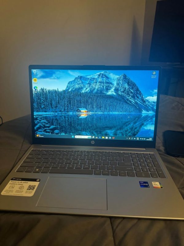 hp touch screen laptop i7