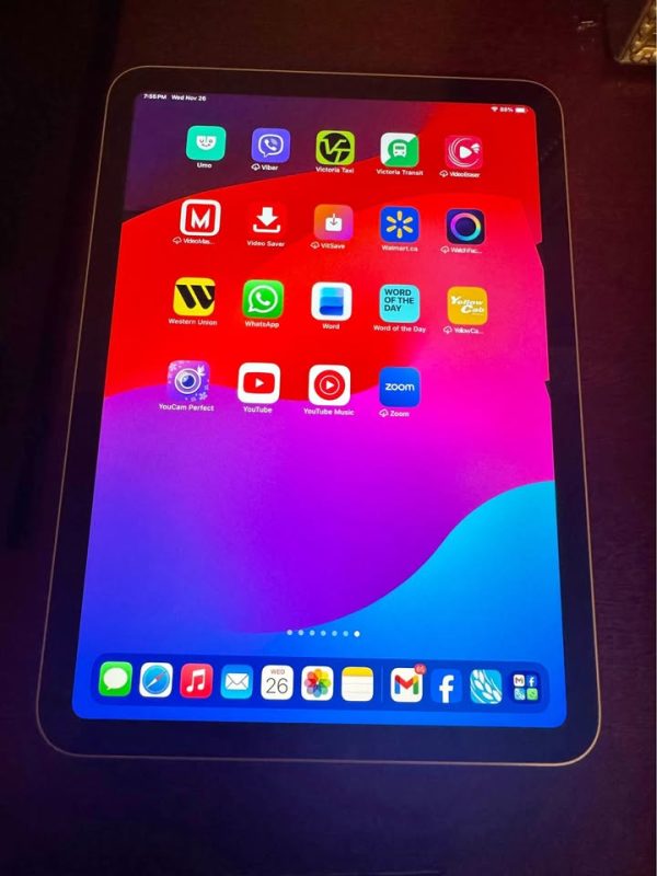 For sell Apple ipad A16 11Generation