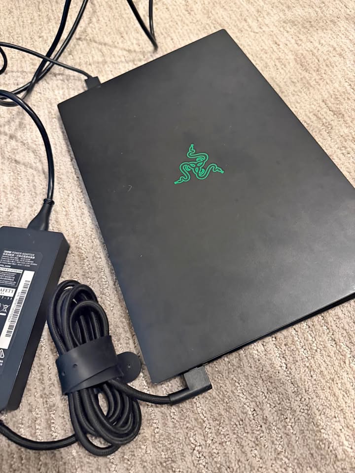 Razer Blade 15 Gaming Laptop 16GB RAM, 12th gen 14-core 1 Razer Blade 15 Gaming Laptop 16GB RAM, 12th gen 14-core