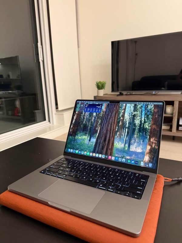 Macbook M3 pro 14.2”