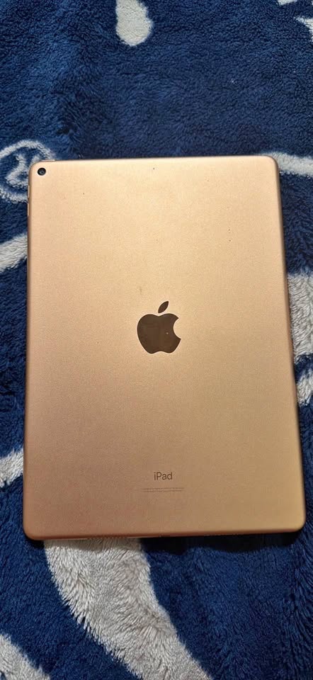 iPad Air (3rd Gen - Price is Firm)