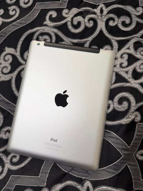 iPad 4 32 GB Black Grey WiFi + 4G Verizon