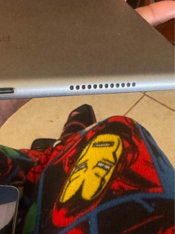 Apple iPad Pro 9.7-inch (Wi-Fi + Cellular), Verizon Retina display