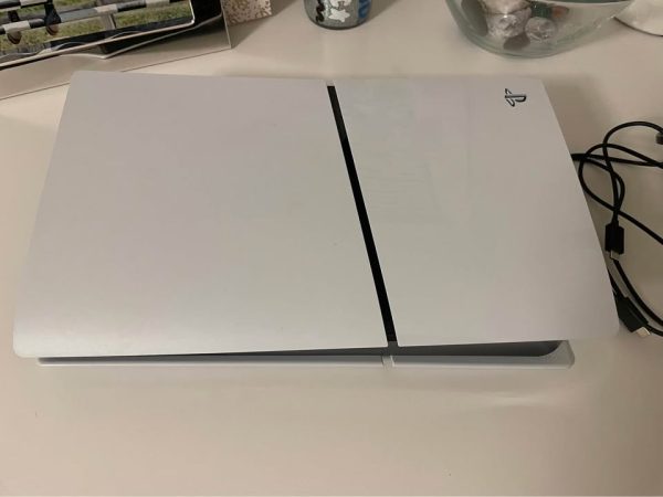 PlayStation 5 Digital Edition – Excellent Condition