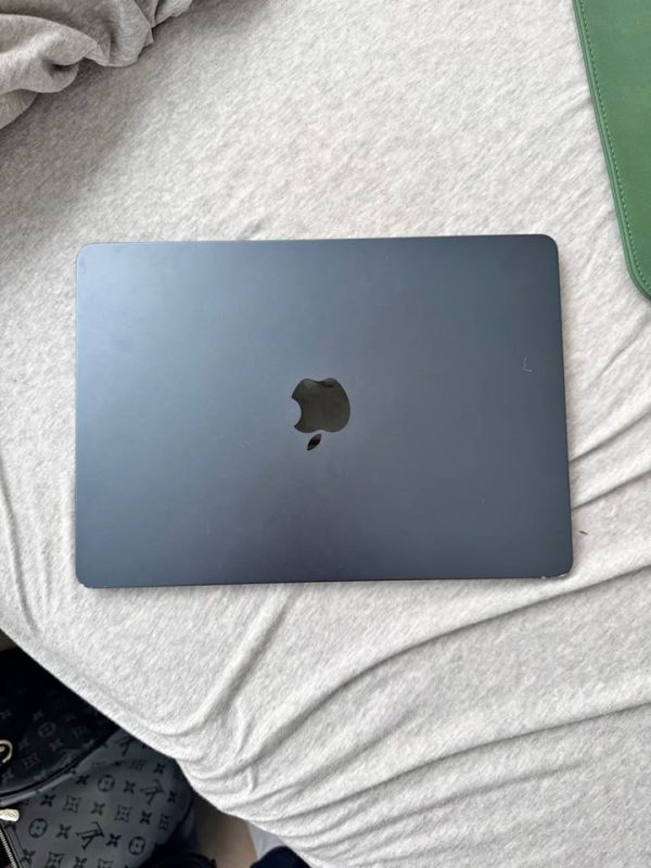 2025 MacBook Air 13”