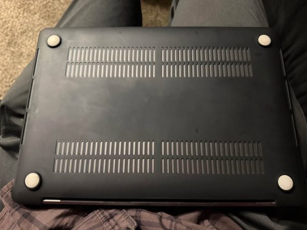 MacBook Pro ( Excellent Condition)