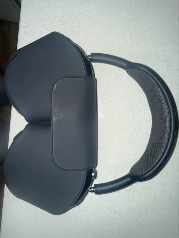 AirPods Max Space Gray