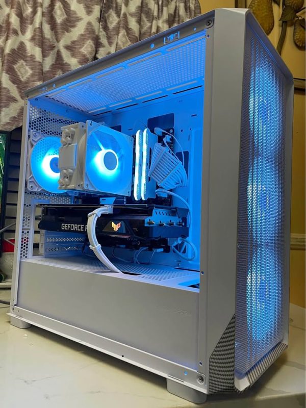 White Gaming PC ⚪️ - CPU Ryzen 3600 - GPU 3060Ti - RAM 16GB - 1TB SSD