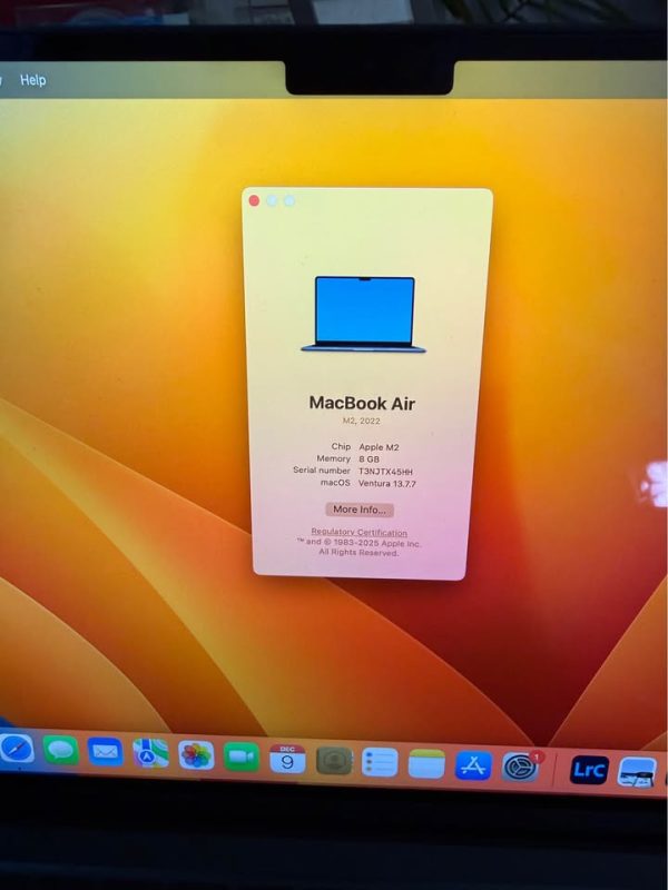 2022 Apple MacBook Air m2