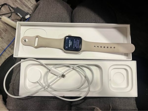 2ND Gen Apple Watch
