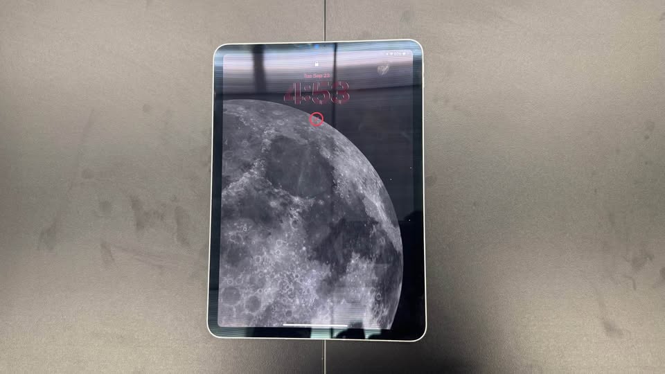 iPad Pro M1 11” 128GB Wifi+Cellular Unlocked (2022) 4 iPad Pro M1 11” 128GB Wifi+Cellular Unlocked (2022)