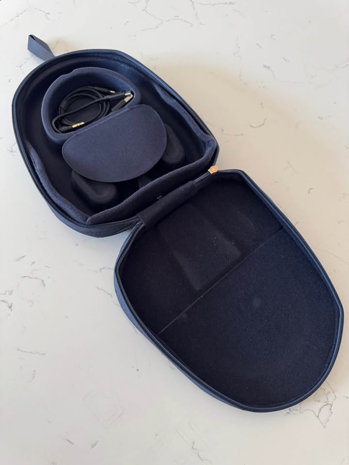 Sony WH-1000XM5 Premium Noise Canceling Headphones, Midnight Blue 6 Sony WH-1000XM5 Premium Noise Canceling Headphones, Midnight Blue