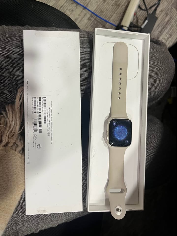 2ND Gen Apple Watch 4 2ND Gen Apple Watch