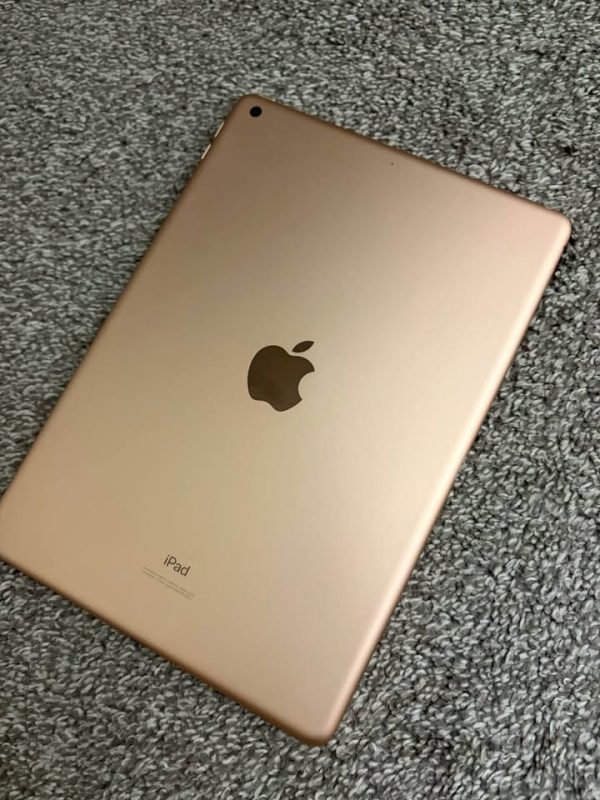 iPad 8th Generation - 128GB - Excellent Condition