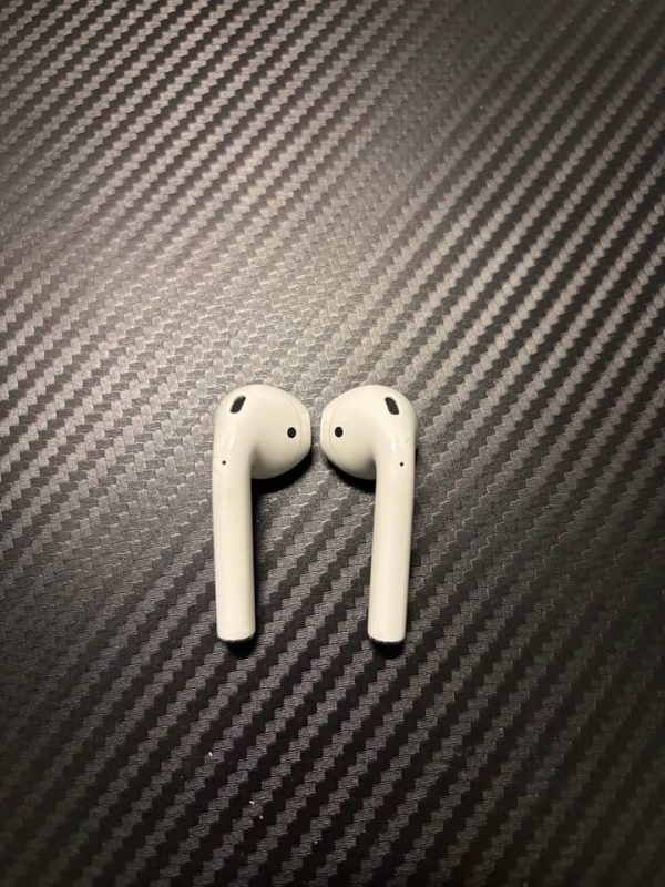 Apple AirPods 2nd Generation