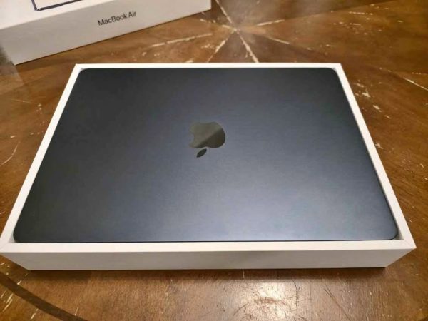 2025 Macbook Air Laptop
