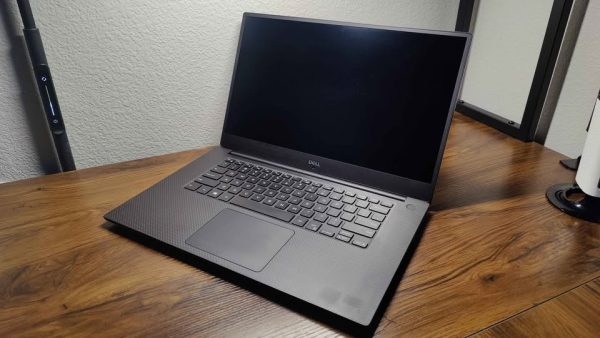 2018 Dell XPS 15 Laptop