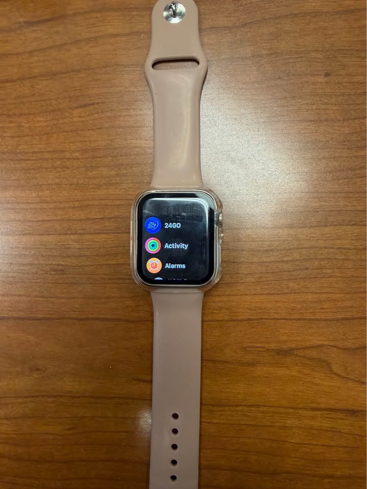 Apple iWatch Series 6 (GPS+CELLULAR) 1 Apple iWatch Series 6 (GPS+CELLULAR)