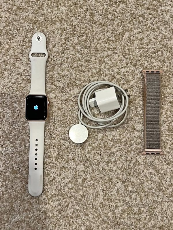 Apple Watch Series 3 (GPS + Cellular) 38mm