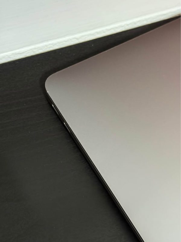 MacBook Air M1