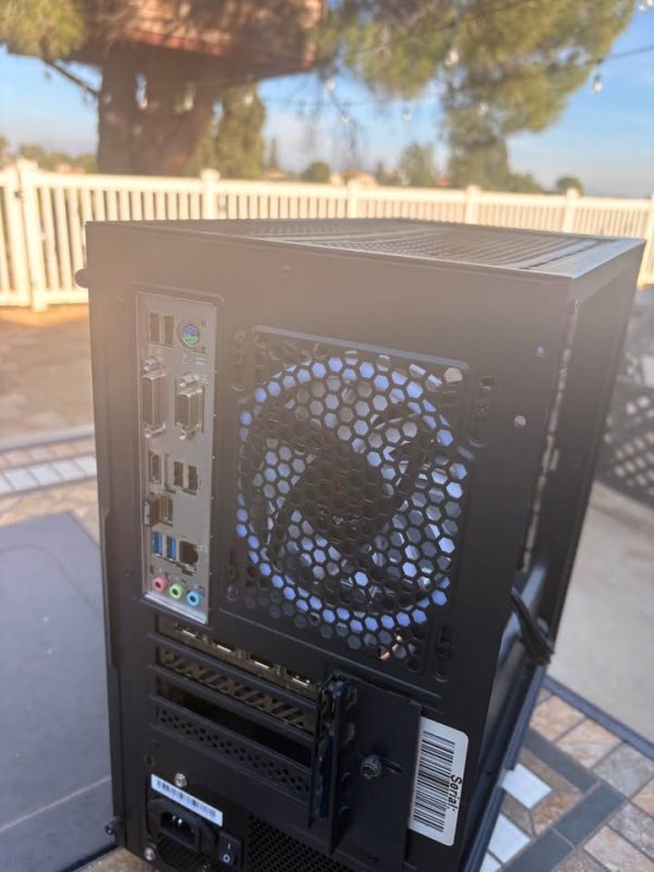 Skytech Prebuilt Gaming PC (Upgraded after purchase)